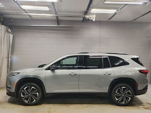 New 2026 Buick Enclave Sport Touring w/ Power Package image 17