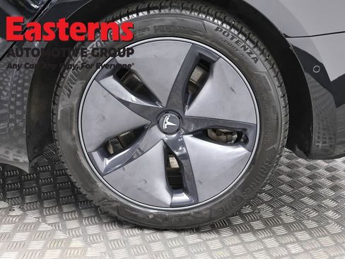 Used 2018 Tesla Model 3 Long Range image 27