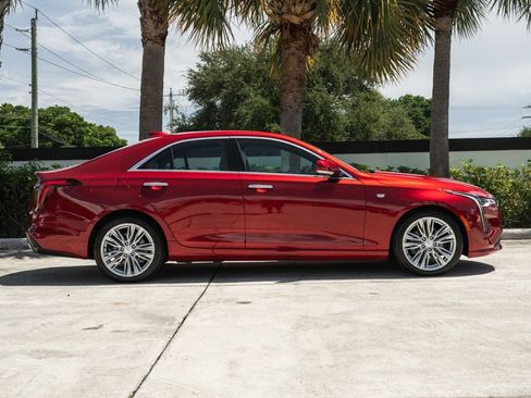 Used 2025 Cadillac CT4 Premium Luxury RWD image 9