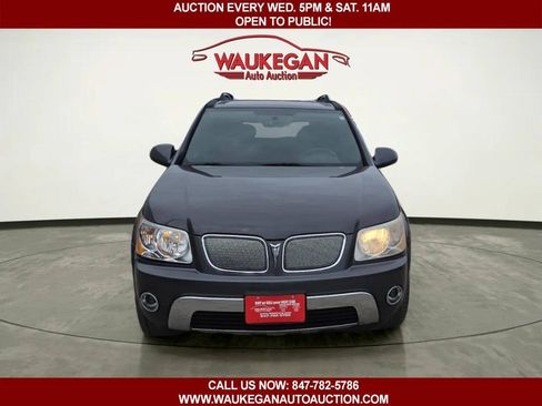 Used 2008 Pontiac Torrent 2WD w/ Preferred Package image 3