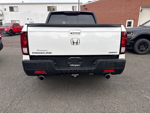 Used 2022 Honda Ridgeline Black Edition image 6