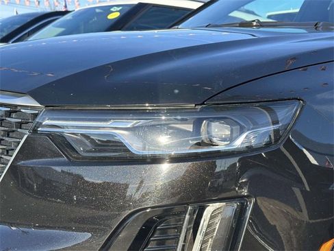 Used 2024 Cadillac XT6 Premium Luxury image 7