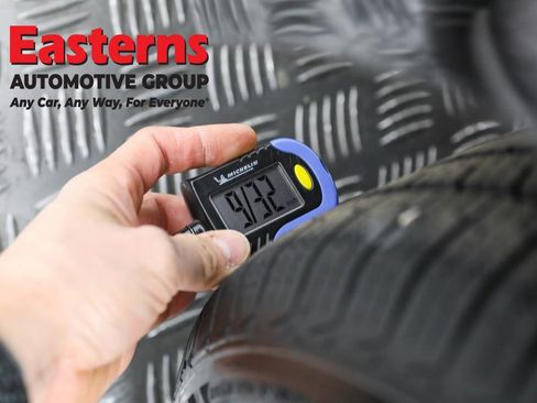 Used 2023 Toyota Corolla LE image 28