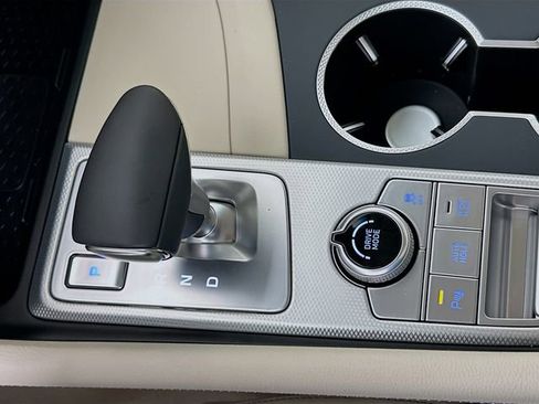 New 2026 Genesis G70 2.5T Prestige RWD image 15