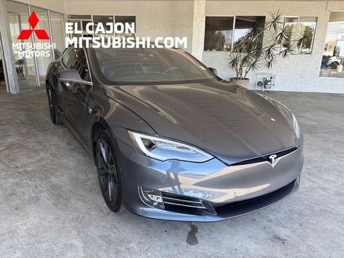 Used 2020 Tesla Model S Long Range Plus AWD/4WD image 1