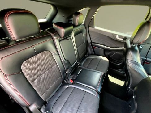 Used 2024 Ford Escape ST-Line FWD image 23