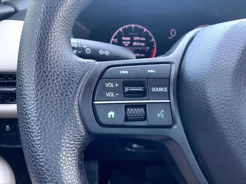 Used 2023 Honda HR-V LX image 22