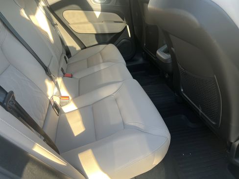 New 2026 Volvo XC60 B5 Plus w/ Protection Package Premier AWD/4WD image 9