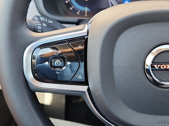New 2024 Volvo S90 T8 Ultimate AWD/4WD image 17