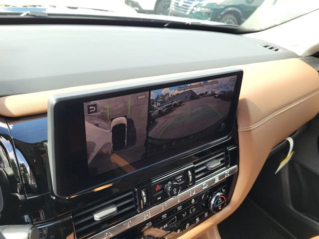 New 2026 Nissan Pathfinder Platinum AWD/4WD image 29