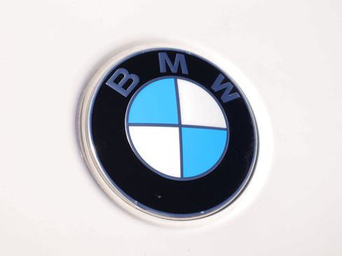 Used 2022 BMW X6 M50i w/ Executive Package image 34