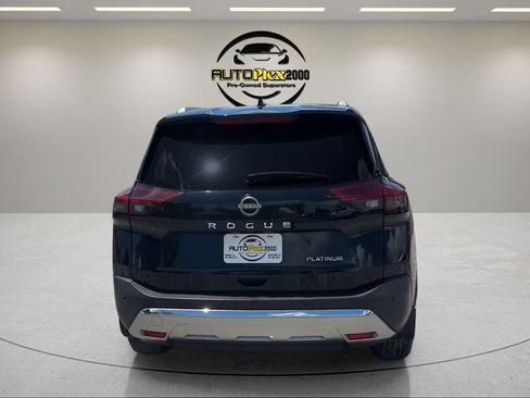 Used 2023 Nissan Rogue Platinum w/ Platinum Premium Package FWD image 6