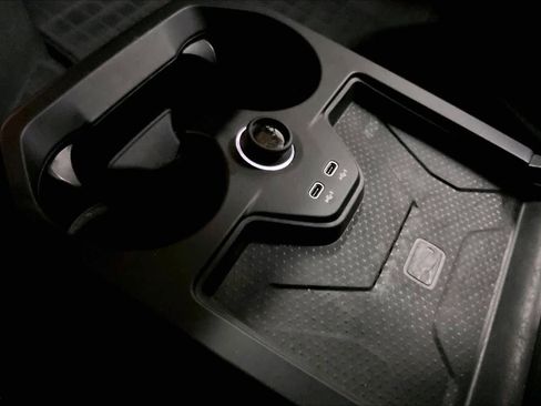 Used 2023 BMW iX xDrive50 image 35