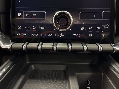 Certified 2025 GMC Acadia Elevation image 33