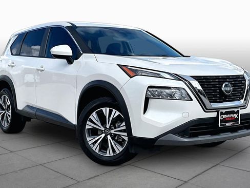 Used 2023 Nissan Rogue SV FWD image 3