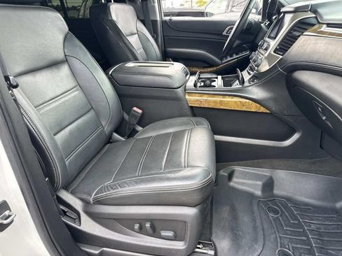 Used 2017 GMC Yukon XL Denali w/ Open Road Package RWD image 11