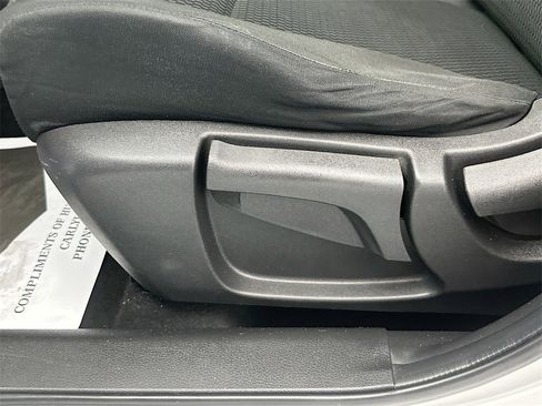 Used 2017 Nissan Rogue Sport S w/ S Appearance Package image 18