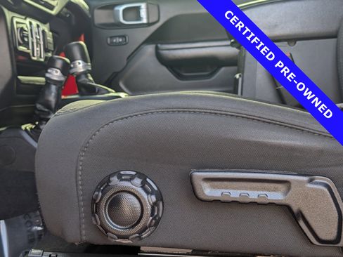 Used 2020 Jeep Wrangler Unlimited Sport S image 21