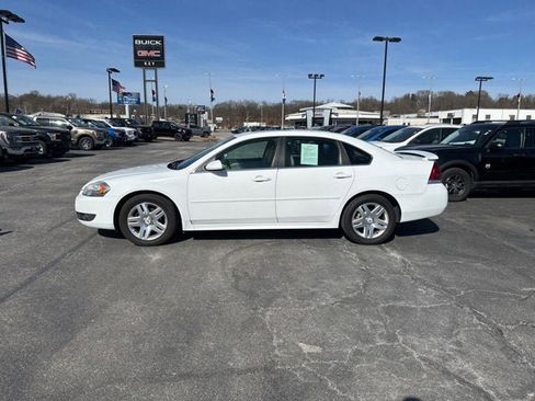 Used 2011 Chevrolet Impala LT w/ Luxury Edition Package image 4