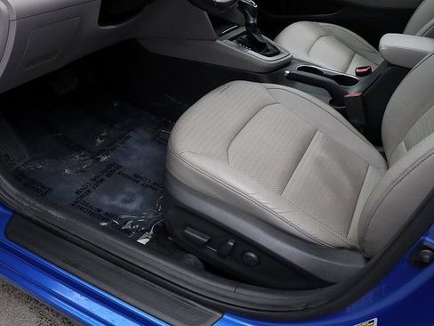 Used 2017 Hyundai Elantra Limited w/ Limited Ultimate Package 05 image 22