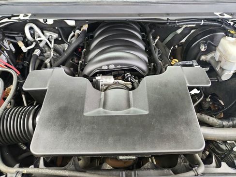 Used 2018 GMC Yukon XL Denali AWD/4WD image 41