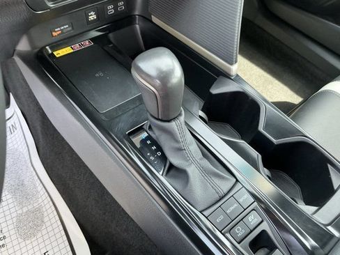 Used 2025 Toyota Camry SE w/ Convenience Package AWD/4WD image 24