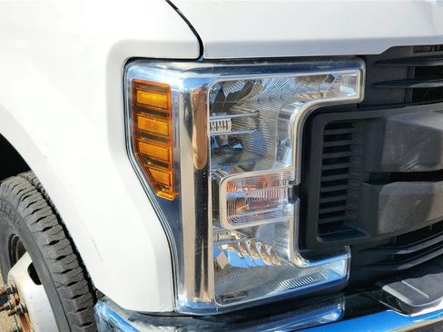 Used 2019 Ford F350 XL w/ Power Equipment Group RWD image 13