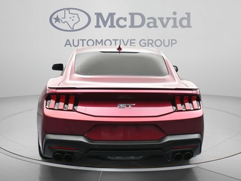 Used 2025 Ford Mustang GT Premium RWD image 7