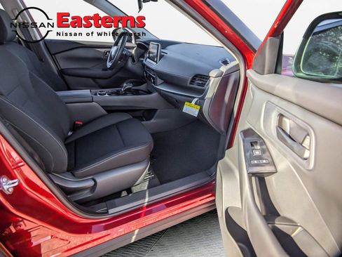 New 2025 Nissan Rogue S image 15