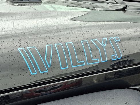 Used 2023 Jeep Wrangler Unlimited w/ Cold Weather Group image 28