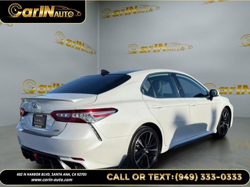 Used 2020 Toyota Camry XSE image 5