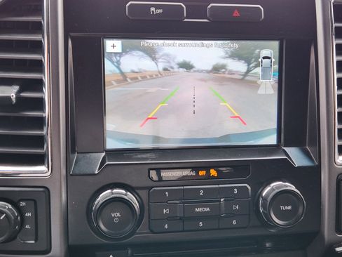 Used 2016 Ford F150 XLT w/ Equipment Group 302A Luxury image 18