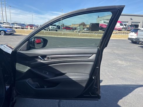Used 2022 Honda Accord Sport Special Edition image 31