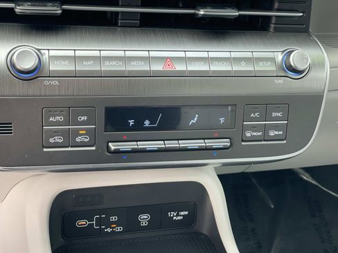 Certified 2024 Hyundai Kona SEL image 13