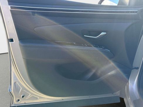 Certified 2024 Hyundai Tucson Limited image 17