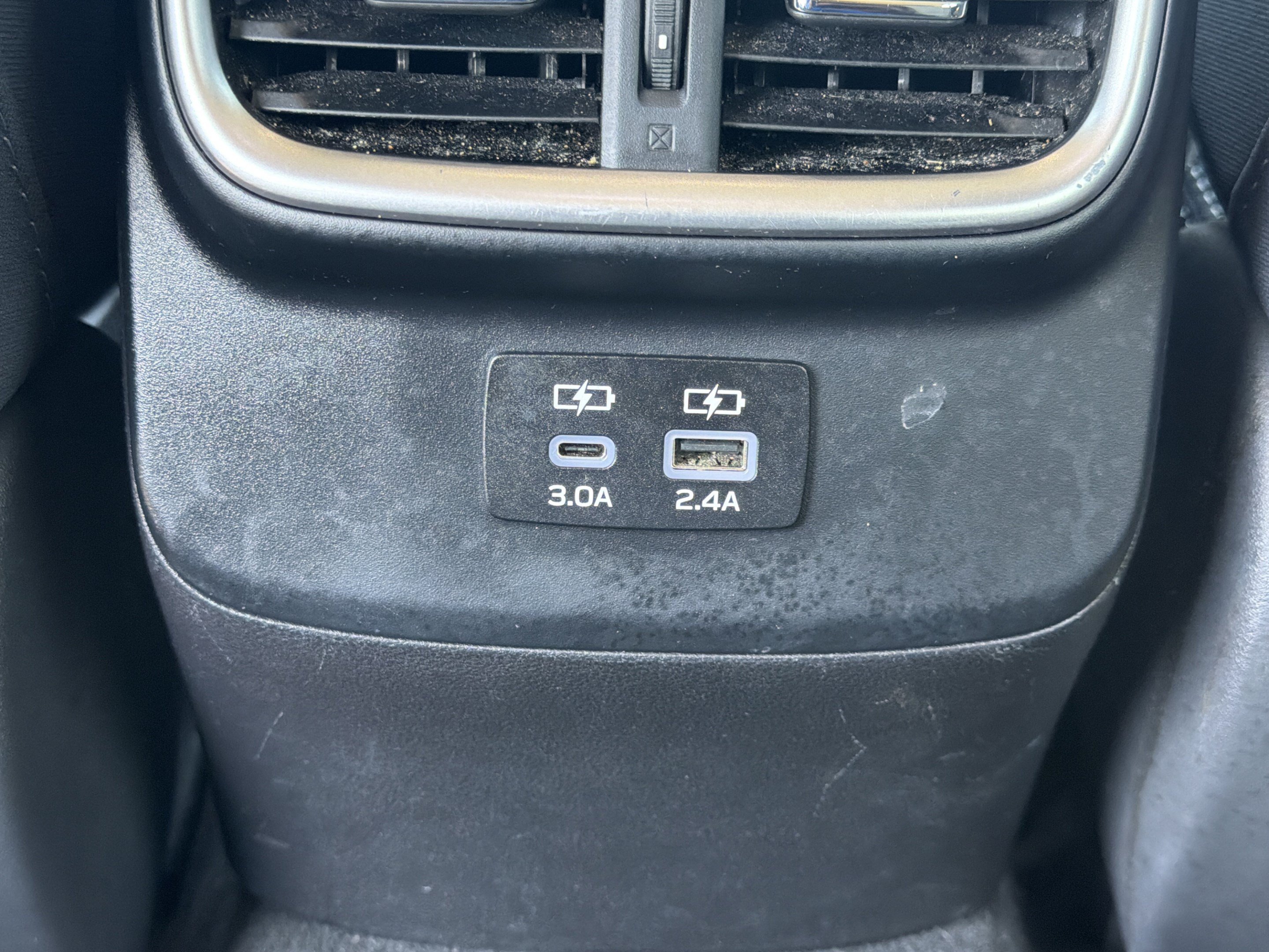 Used 2023 Subaru Outback Premium AWD/4WD image 28