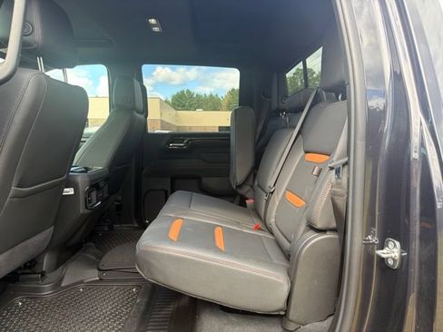 Used 2026 GMC Sierra 2500 AT4 AWD/4WD image 8