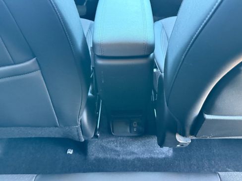 Used 2023 Buick Encore GX Preferred image 14