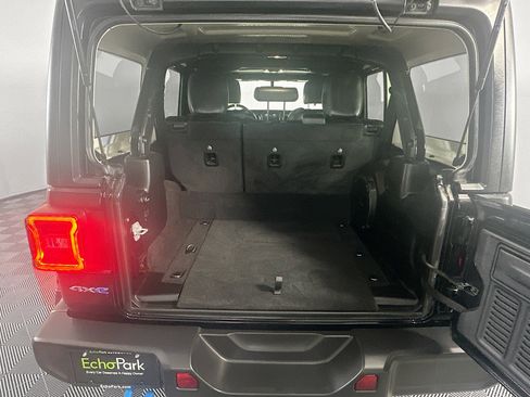 Used 2023 Jeep Wrangler Sahara w/ Cold Weather Group image 29