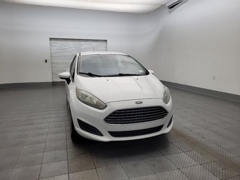 Used 2018 Ford Fiesta SE image 14