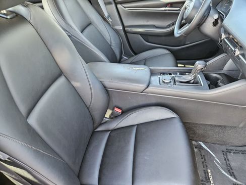 Used 2021 MAZDA MAZDA3 s FWD image 12