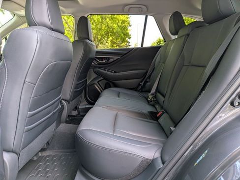 Used 2025 Subaru Outback Limited XT AWD/4WD image 18