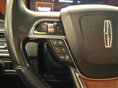 Used 2020 Lincoln Navigator Reserve w/ Equipment Group 208A Reserve AWD/4WD image 30