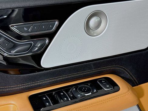 Used 2023 Lincoln Aviator Black Label w/ Dynamic Handling Package image 19