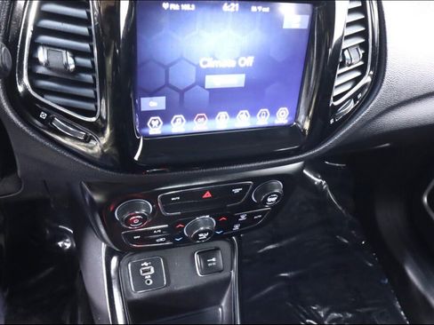 Used 2020 Jeep Compass Limited image 15