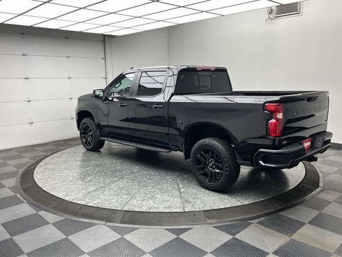 Certified 2023 Chevrolet Silverado 1500 LT Trail Boss w/ LT Trail Boss Premium Package AWD/4WD image 2
