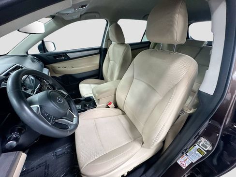 Used 2019 Subaru Outback 2.5i Premium AWD/4WD image 19