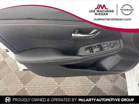 Used 2021 Nissan Sentra SV image 18