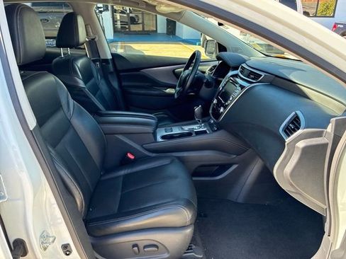 Used 2023 Nissan Murano SL w/ SL Moonroof Package FWD image 12