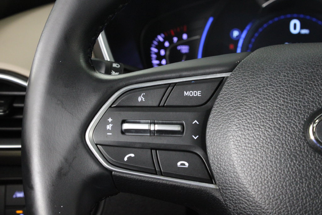 Used 2020 Hyundai Santa Fe SEL w/ Convenience + Premium Package FWD image 26